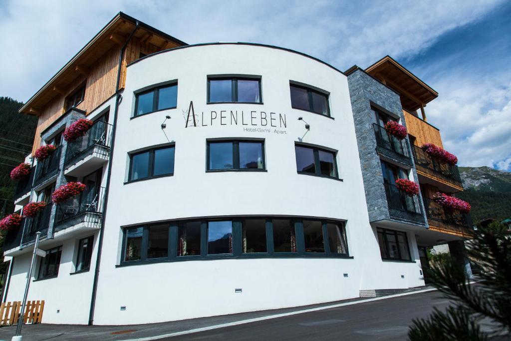 Alpenleben Aparthotel Sankt Anton am Arlberg Bagian luar foto